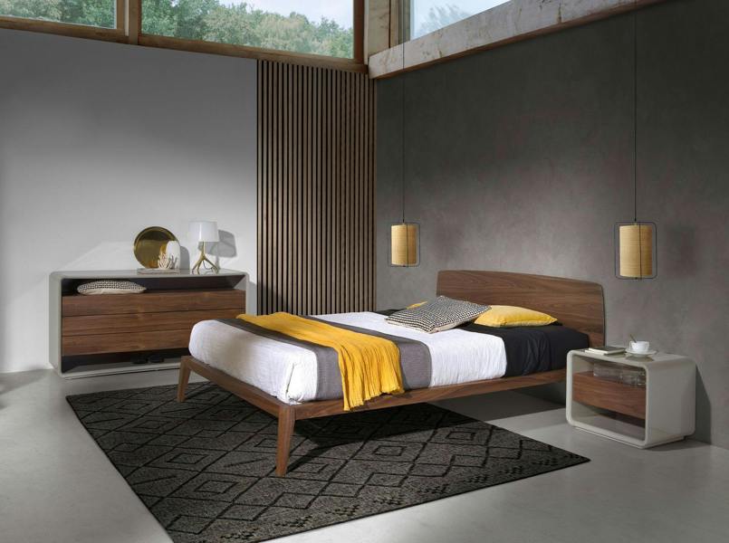 Angel Cerdá Walnut Bed 7178