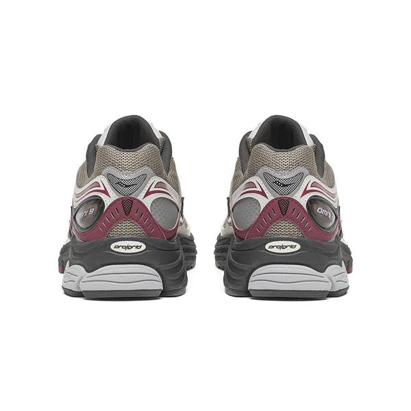 Saucony Originals Saucony Pro Grid Omni 9 "TMY Pack" Trainers