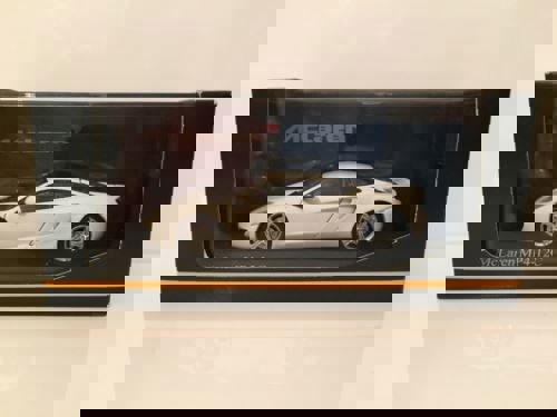 minichamps 530133021 mclaren mp4-12c 2011 white new limited edition