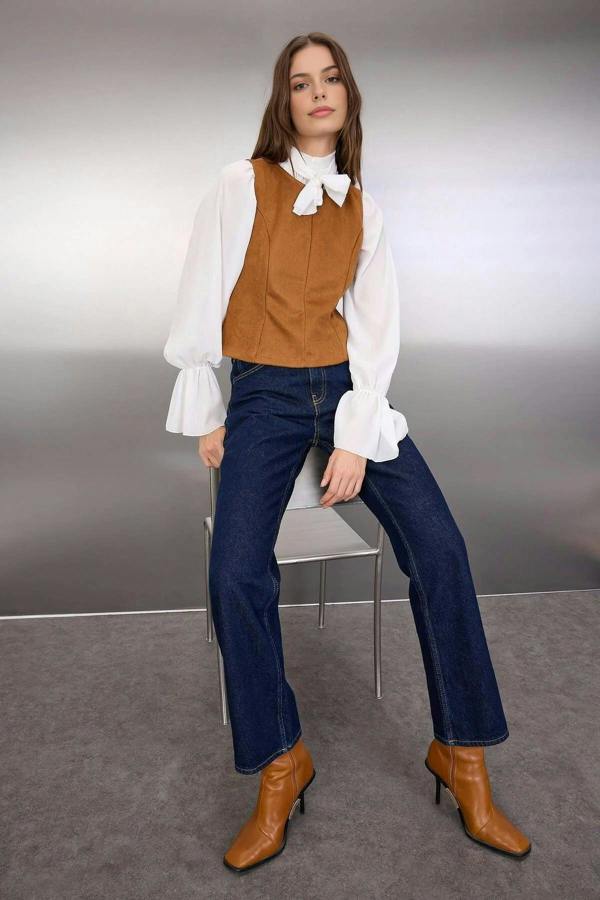 WOVCOR Suede Knit Blouse