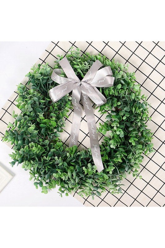 Living and Home 40cm Artificial Eucalyptus Leaf Wreath Decorative Plant with Ribbon