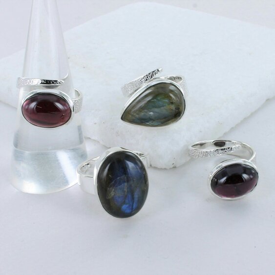 Reeves & Reeves Exclusive Cocktail Rings