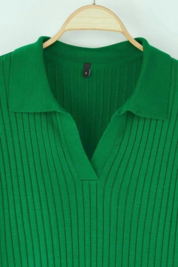 WOVCOR Polo Neck Knit Sweater with Finger Detail