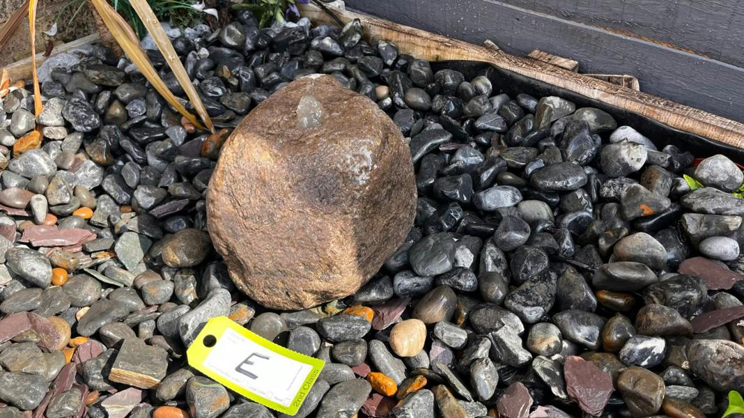 Drilled Natural Bouler E Solar Water Feature