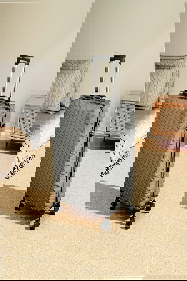 Living and Home Lightweight Hardside Travel Suitcase with Spinner Wheels, 24" Silver