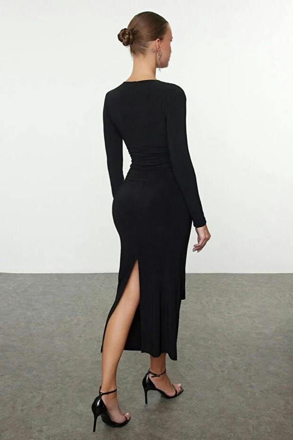 WOVCOR Elegant V-Neck Knit Dress
