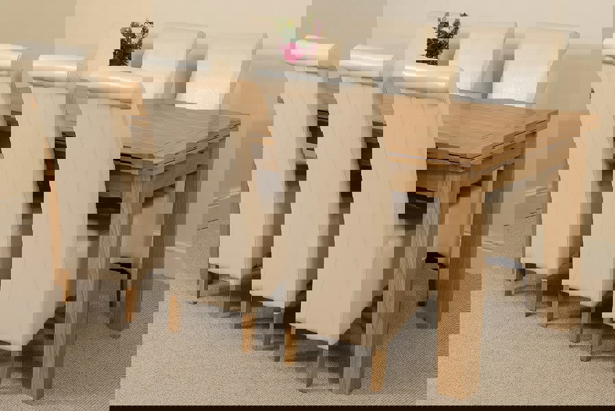 That's Furniture Richmond Large Oak Extending Dining Table with Montana Leather Chairs