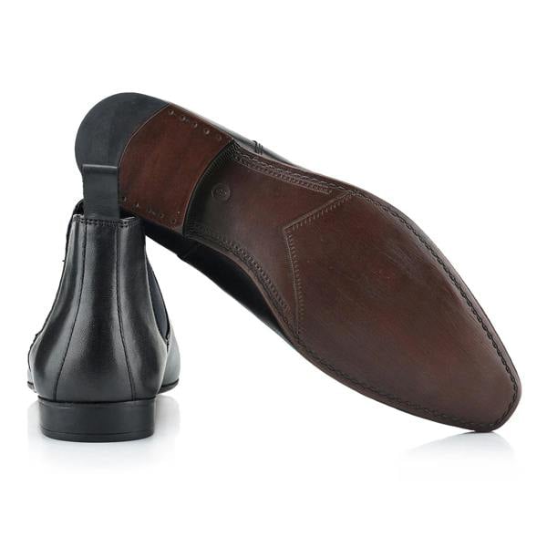 Silver Street London CARNABY Chelsea Boots in Black
