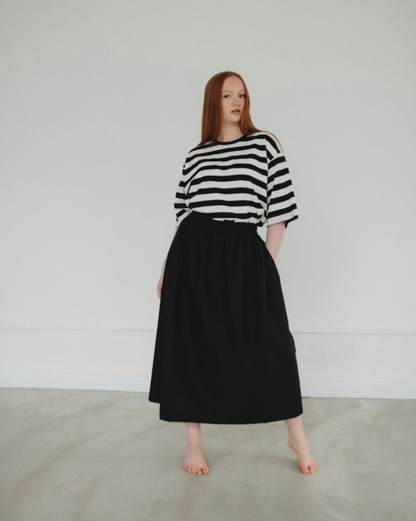 sustainable cotton Joyce Black Midi Skirt - image 1