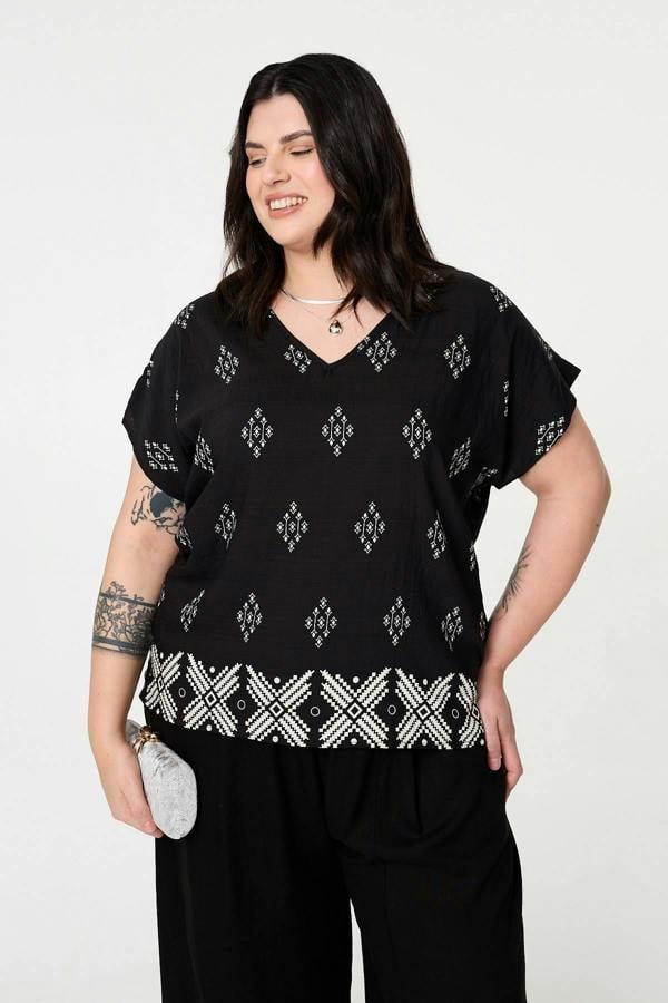 Black | Curve Border Print Relaxed V-Neck Top
