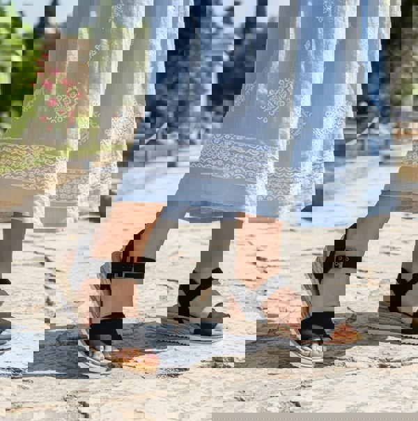 Skechers 113541/BLK DESERT KISS-ADOBE PRINCESS Womens Strap Sandals Black