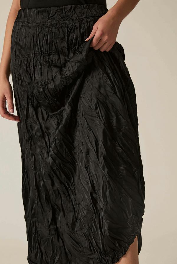James Lakeland Black Crinkled Maxi Skirt