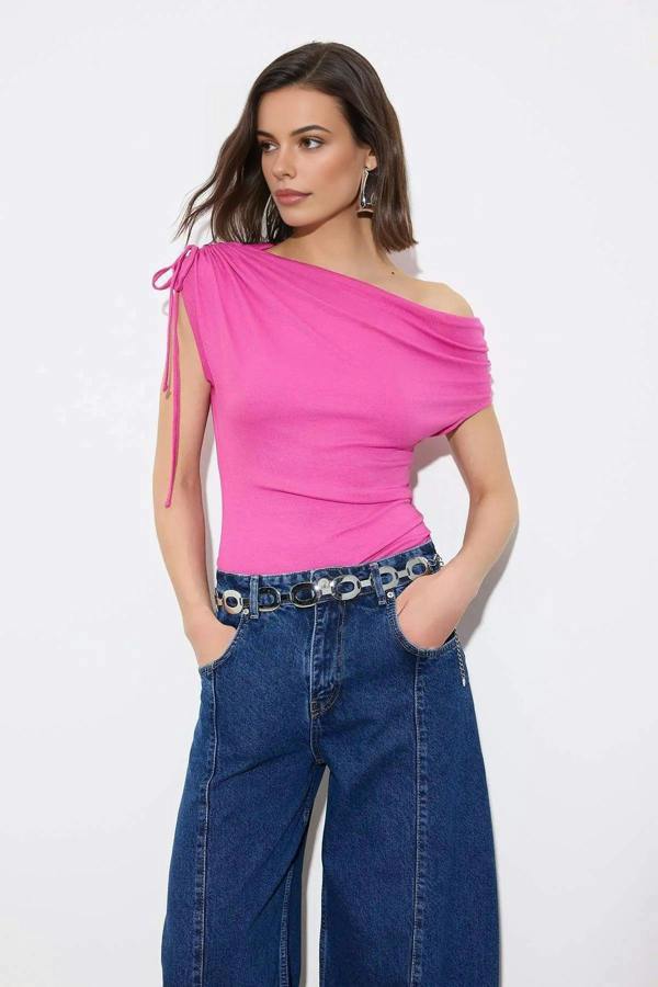 WOVCOR Regular Asymmetrical Collar Gathered Soft Knit Blouse