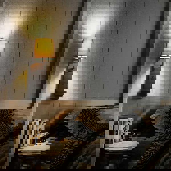 4 Watt Black Reading Wall Light For Bedroom - USB & Wireless Charging - Ultra Beam Lighting Ltd