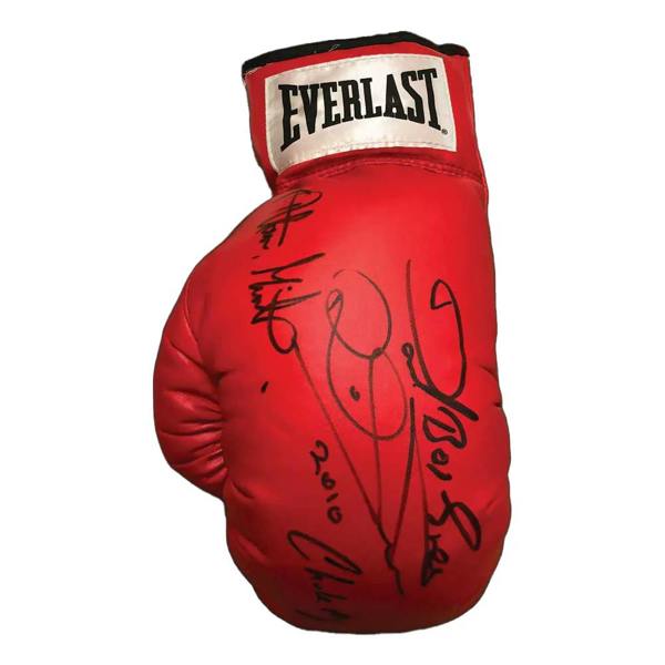 Unbranded Minter, Dunn, Magri, Green signed boxing glove — Unframed