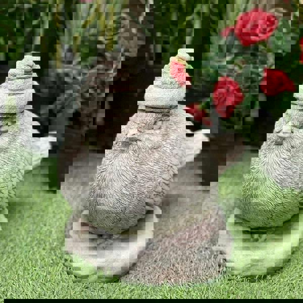 Stone Cast Christmas Robin Garden Ornament