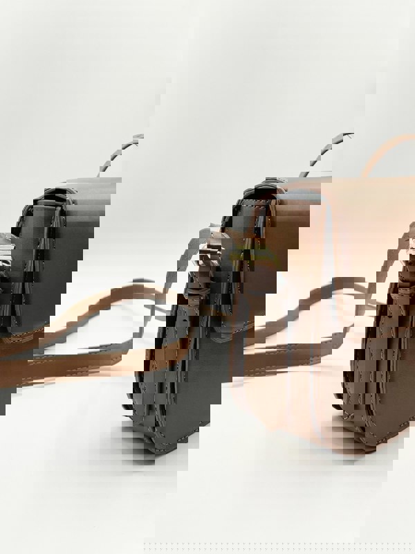 SVNX Rounded Cross Body Bag in Brown