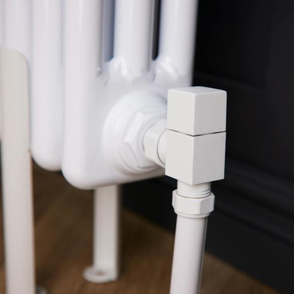 Flode Angled Square Manual Radiator Valve Pack | 15mm x 1/2″ | Matt White