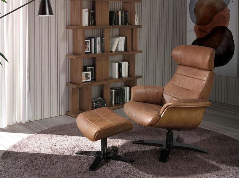 Angel Cerdá Elegant leather ottoman 5084/5088