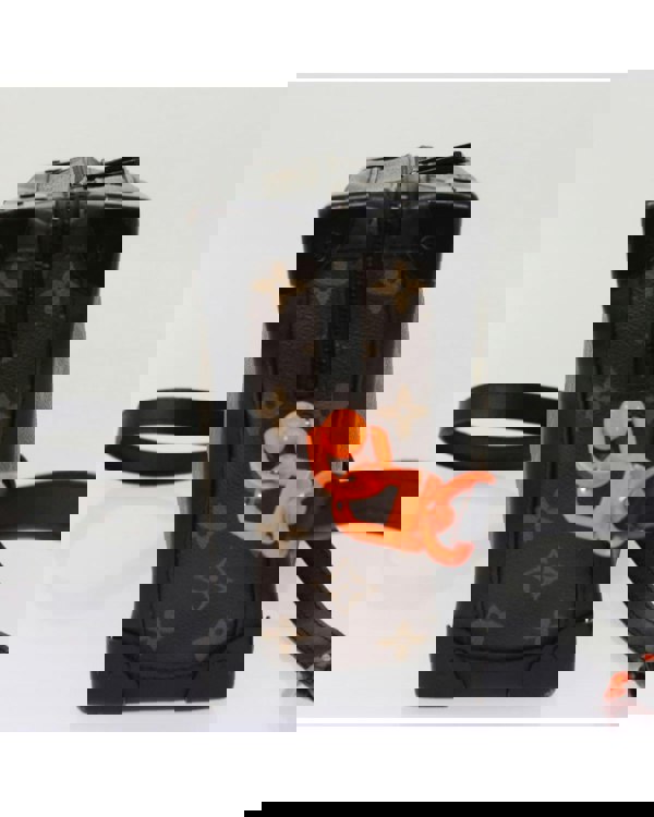 163284426.jpg
