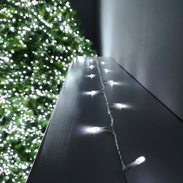 Samuel Alexander 200 LED 20m Premier Christmas Outdoor Multi Function Battery Lights with Timer & Clear Cable in Cool White