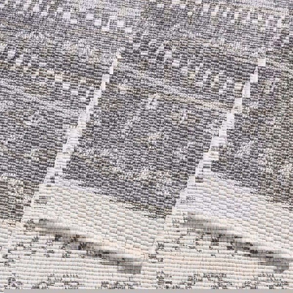 The Rugs Kuba Reversible Indoor-Outdoor Rug |Versatile Charm