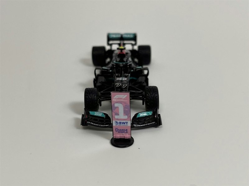 Tarmac Valtteri Bottas #77 Turkish GP 2021 Winner Mercedes F1 W12 1:64 Scale Tarmac Works IXO Models T64GF037VB1