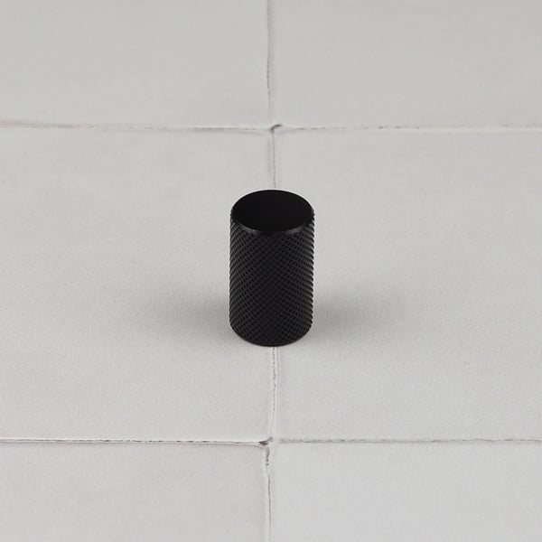 Handle & Home Knurled Matt Black Handles and Knob