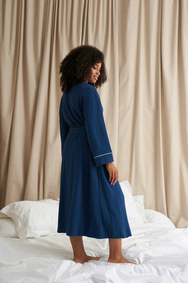 Pretty You London Women's Luxury Suite Waffle Robe Dressing Gown in Marine Blue
