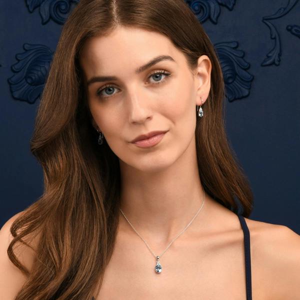 namana 925 Sterling Silver Oval Shaped Blue Topaz Pendant Necklace