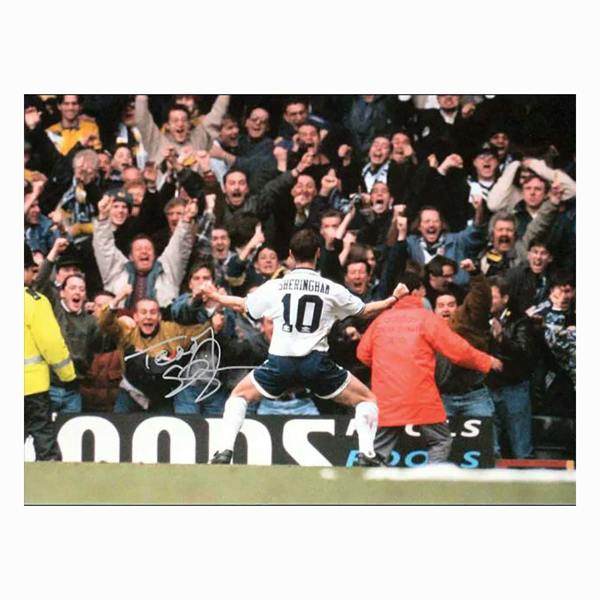 Teddy Sheringham signed Tottenham photo. — Premium framing