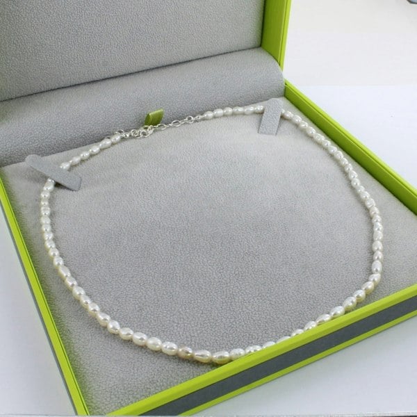 Dainty White Natural Pearl Necklace - Reeves & Reeves