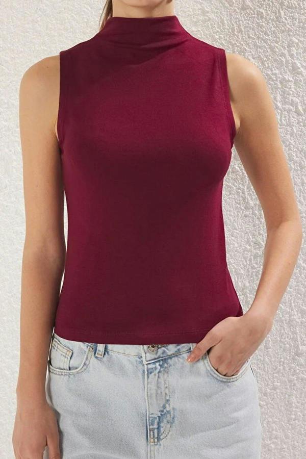 WOVCOR High Neck Regular Length Knitted Blouse