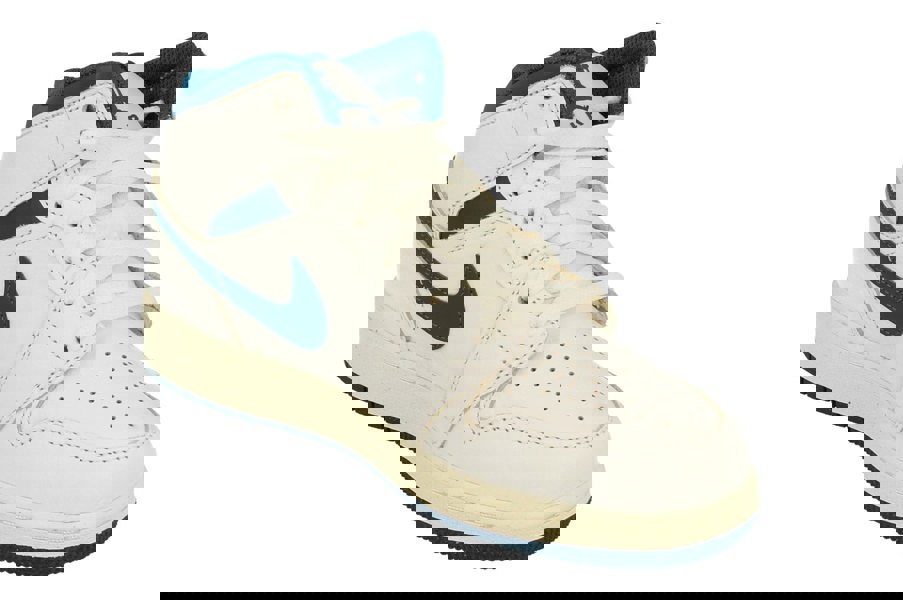 Nike Air Jordan 1 Mid SE GS Trainers Fn7432  141 - White Industrial Blue Sail 141 - Photo 3