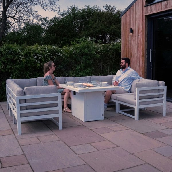 Jardi Modular Garden Furniture Set With Fire Pit - White