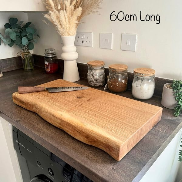 Giraffes & Craftz XL Oak Live Edge Chopping Board