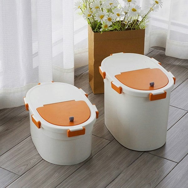 Airtight Flat-Top Pet Food Storage Bin for Dogs and Cats - 4-6kg Capacity Living and Home