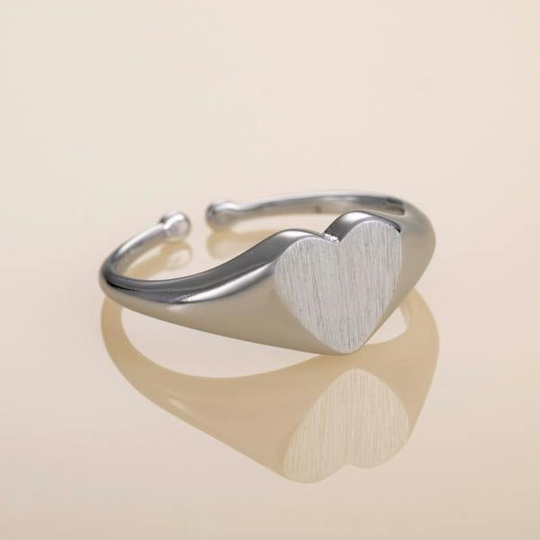 Adjustable Signet Ring for Women in a Heart Motif - namana.london