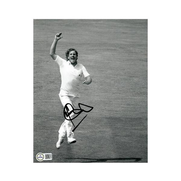 Ian Botham Signed 10x8 Photo