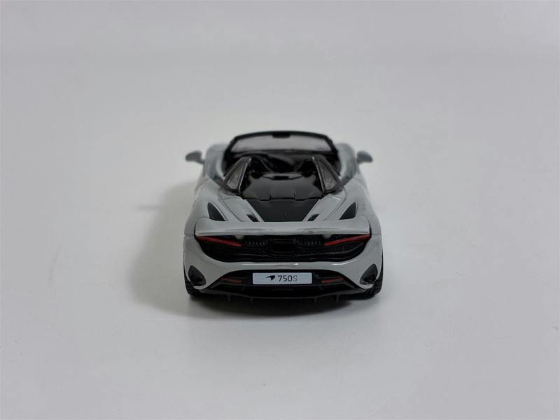 MCSlots McLaren 750S Spider Cirrus Grey LHD 1:64 Scale Mini GT MGT00973L