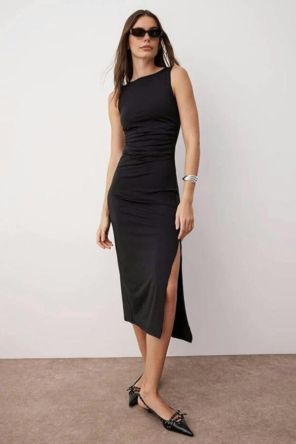 WOVCOR Sleeveless Midi Knit Dress with Gathering Detail
