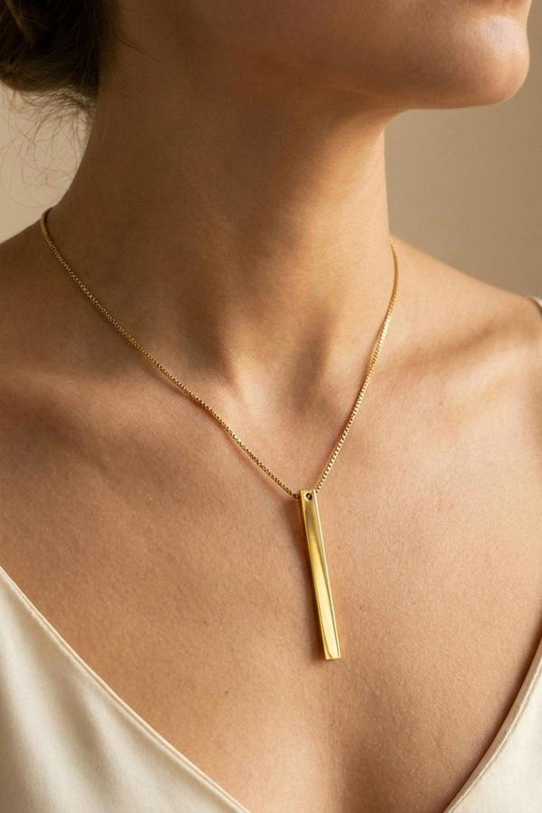 ARIIRA Devon Gold Tone Lariat Bar Pendant