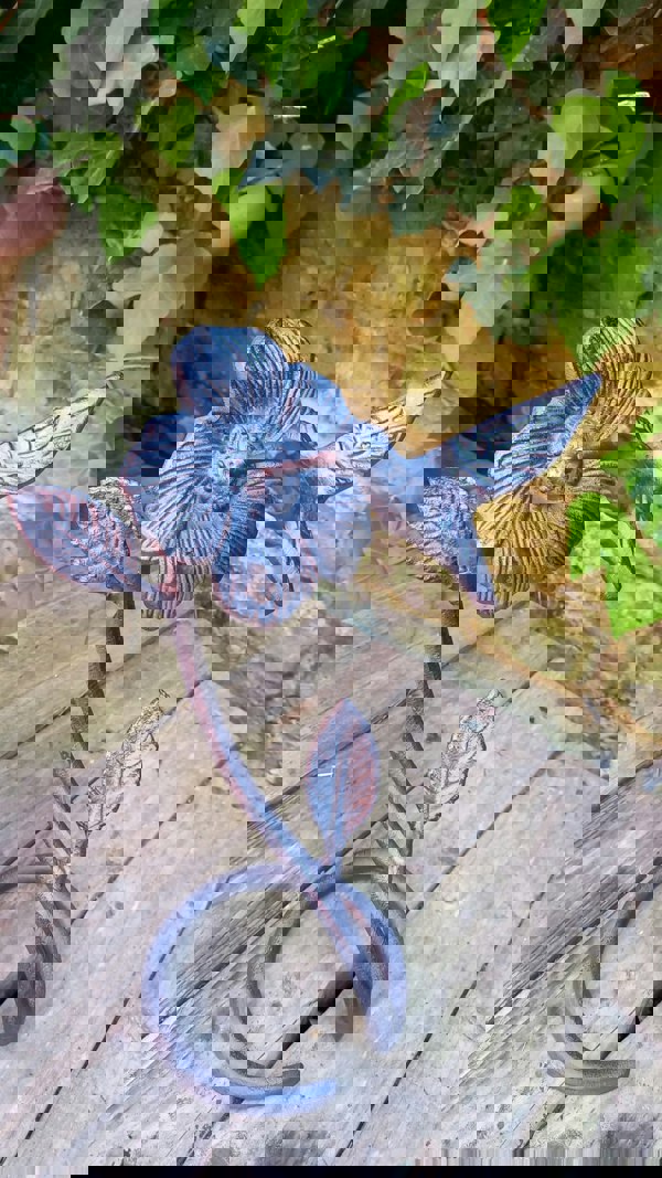 Inspirational Gifting Hummingbird Garden Sculpture Ornament Decor