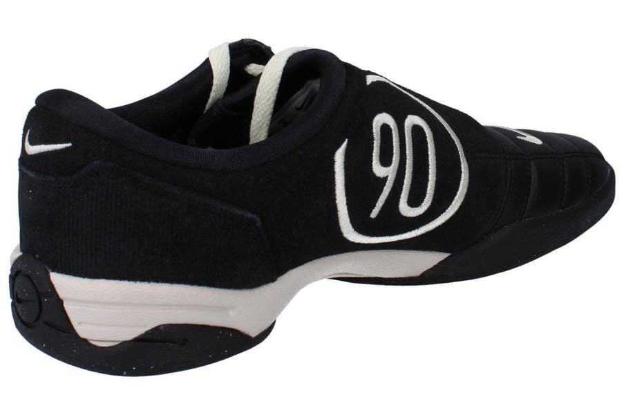 Nike Total 90 Mens Trainers Io2083  010 - Black Coconut Milk 010 - Photo 2