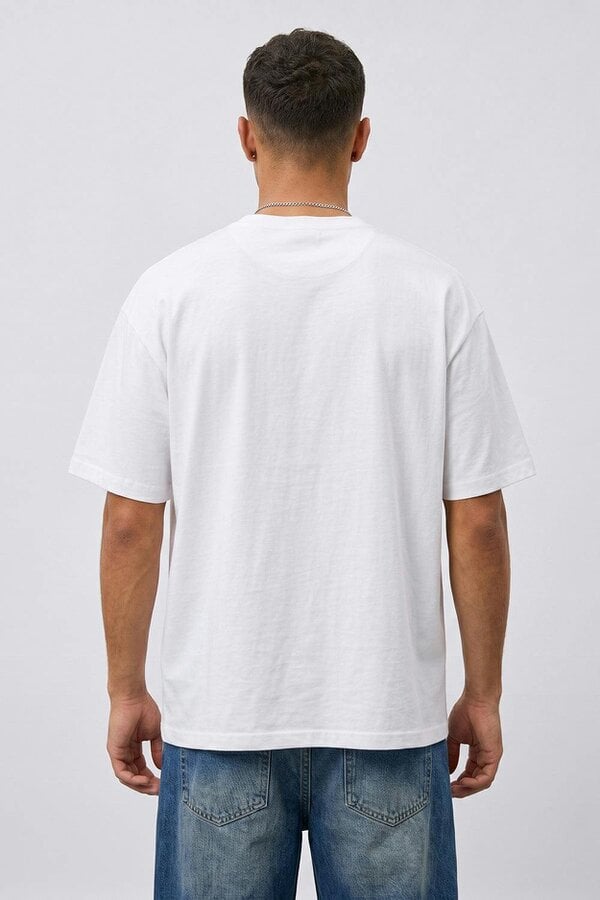 London Attitude Oversized Heavyweight Vintage Racing T-Shirt in White