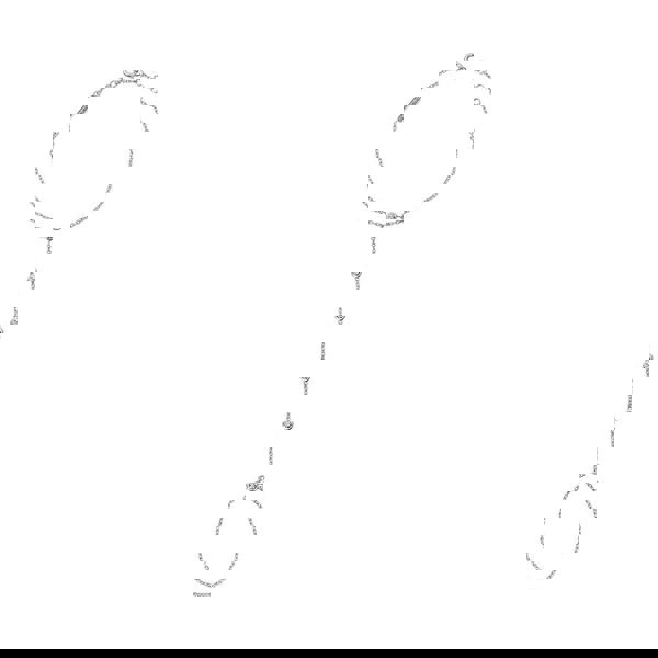 Bloomtine Illuminess™ sterling silver sparkle diamond hand chain; an elegant finger bracelet featuring shimmering diamond-cut details in 925 silver for a luxury look. Sparkle diamond hand chain in premium sterling silver by Bloomtine; a unique and delicate Illuminess™ jewellery gift for bridesmaids, birthdays, or special occasions.