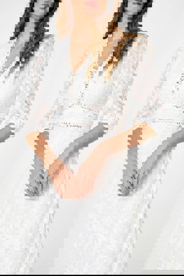 White | Lace 3/4 Sleeve Tiered Midi Dress
