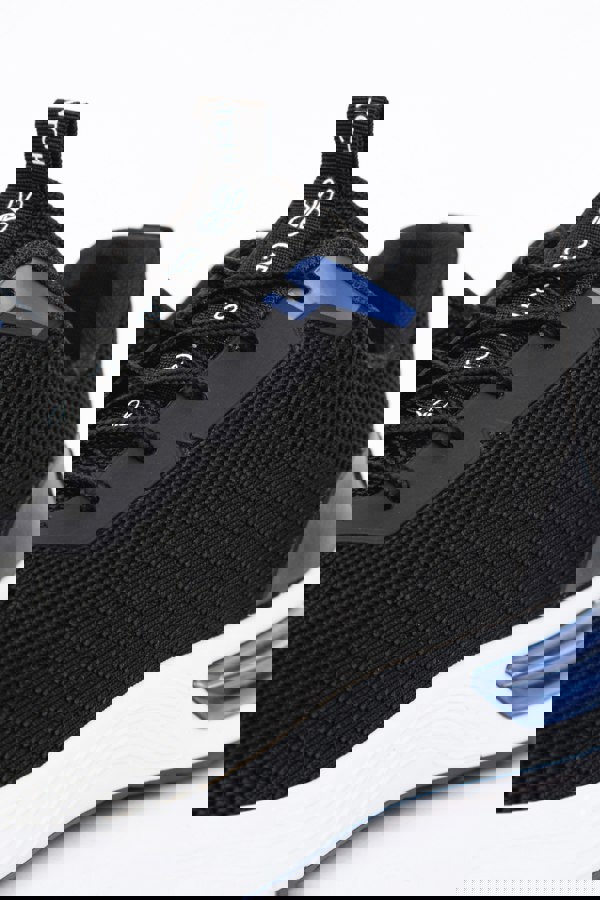 Crosshatch Nyles Trainers Black