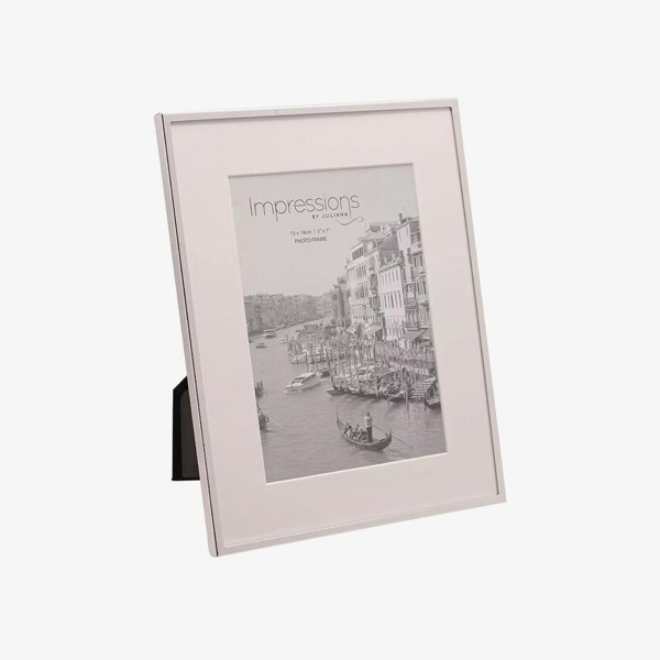 T. H. Baker Impressions Silver Plated White Boarder 5x7 Inch Photo Frame FS16057