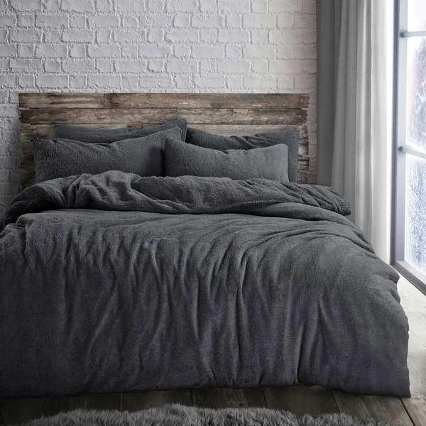 Velosso Cosy Teddy Fleece Duvet Cover Set with Warm Bedding Pillowcase, Rustic Charm for Bedroom Essentials